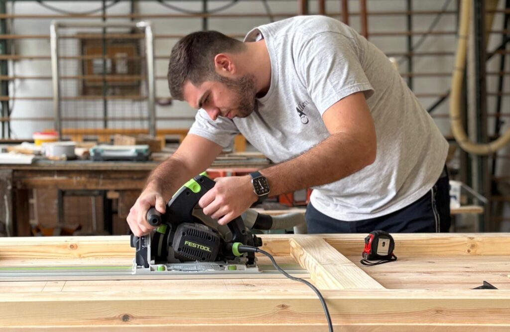 PHOTO-2025-04-15-18-19